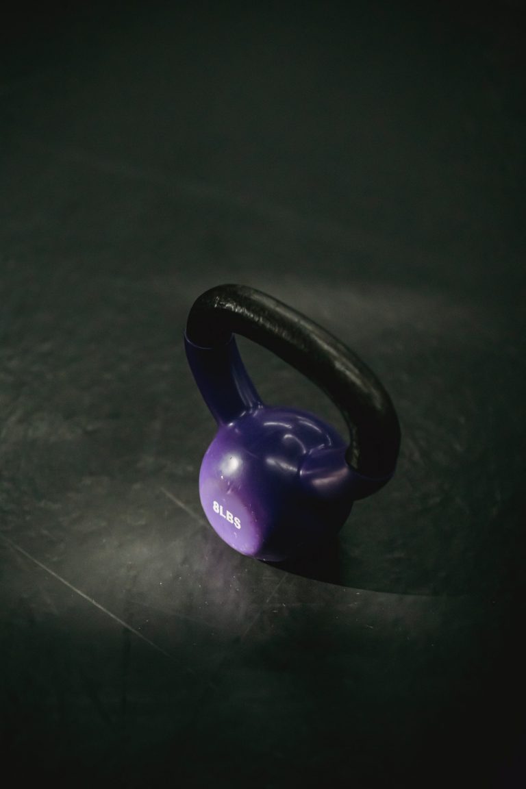Kettlebell turniejowy – zalety